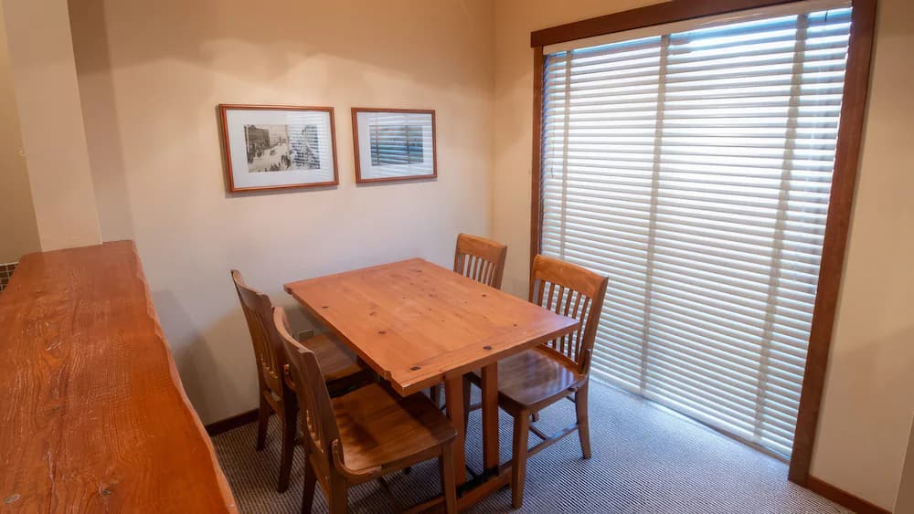 In-room dining
