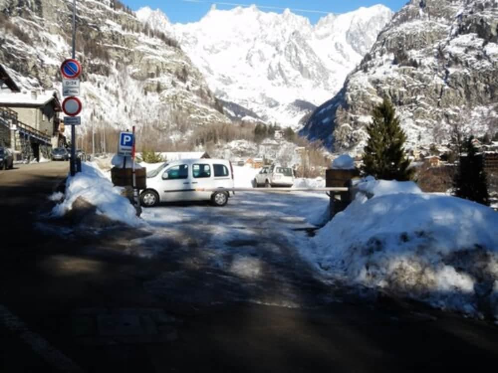 RV or truck parking