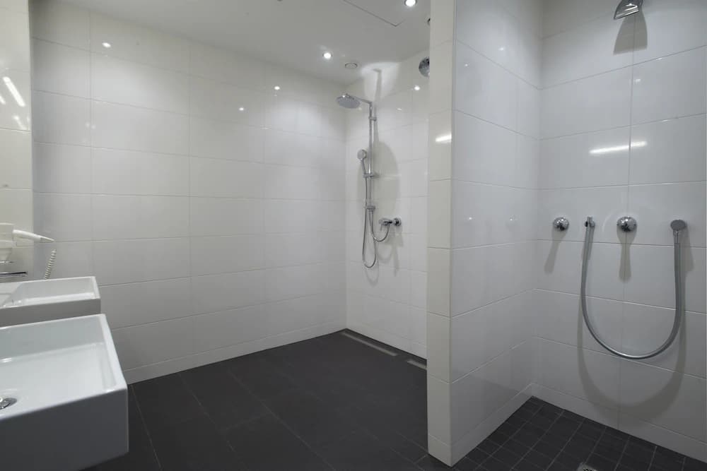 Vichy shower