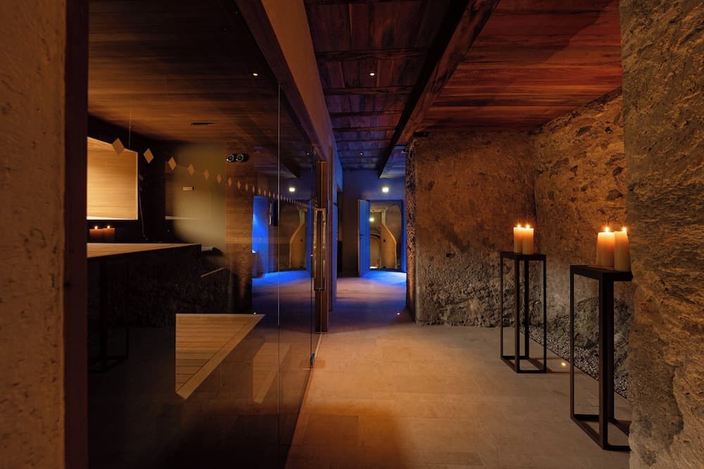Steam room