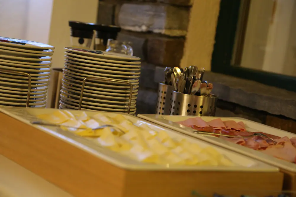 Breakfast buffet
