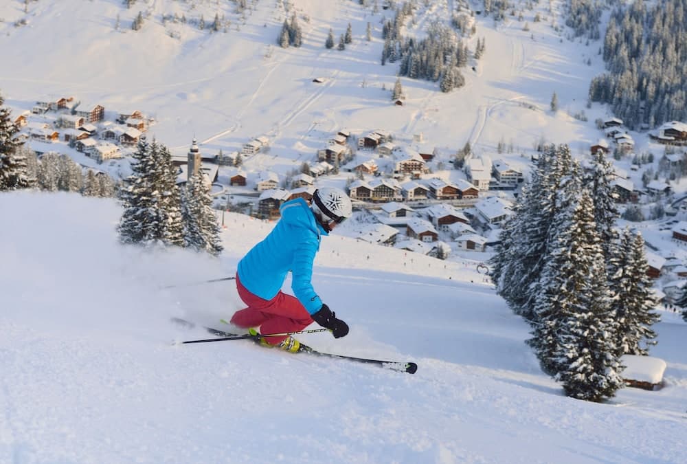 Snow and ski sports