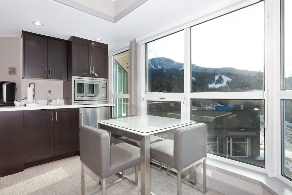 In-room dining