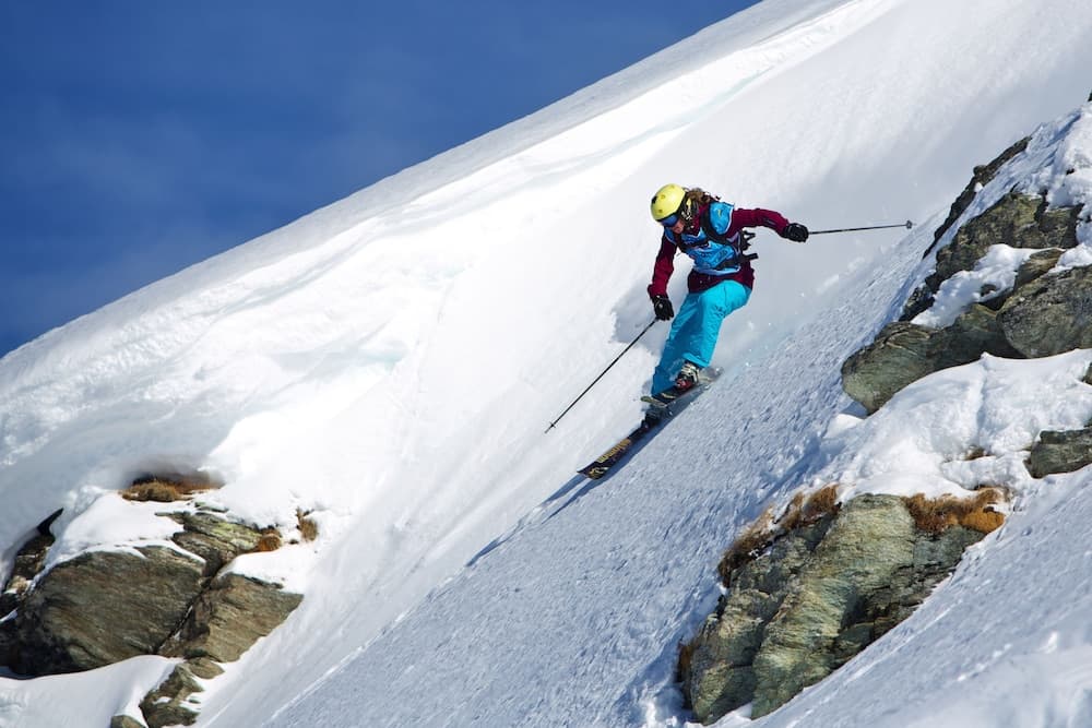Snow and ski sports