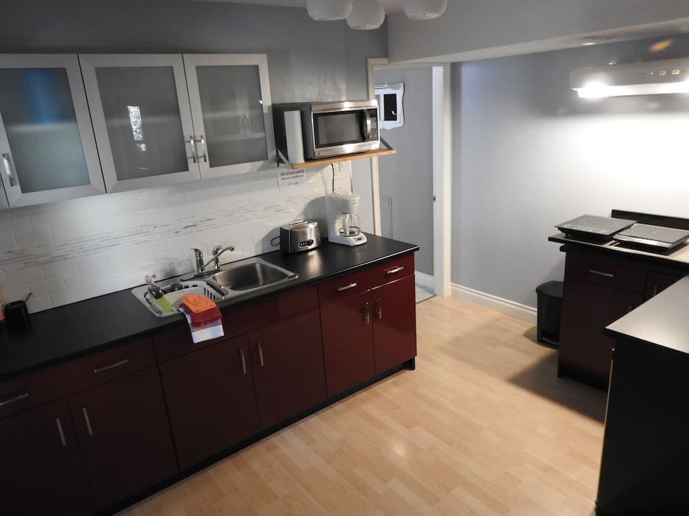 Private kitchenette