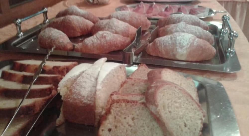 Delicatessen