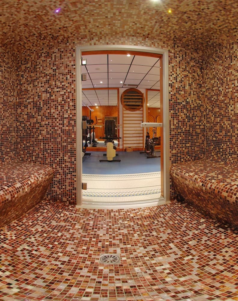 Steam room