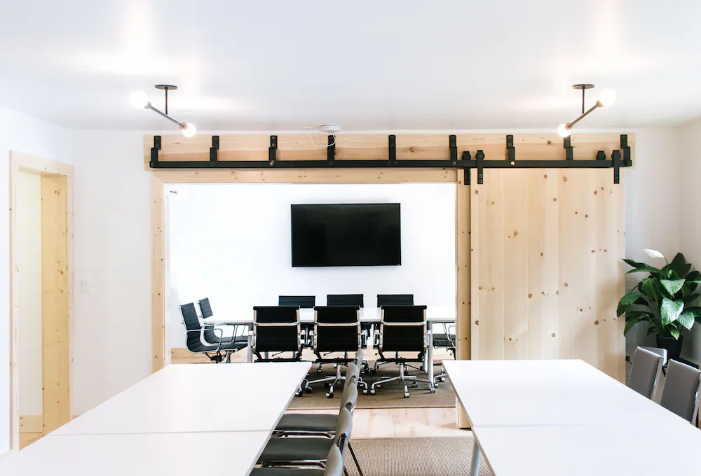 Meeting facility