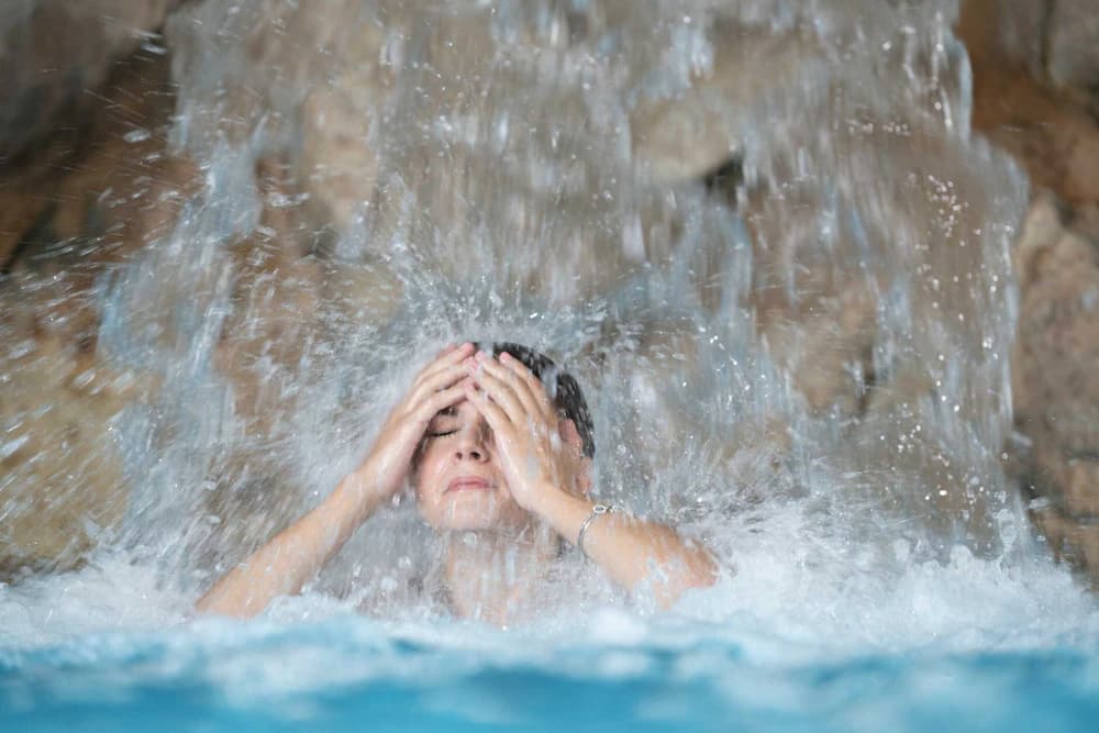 Pool waterfall