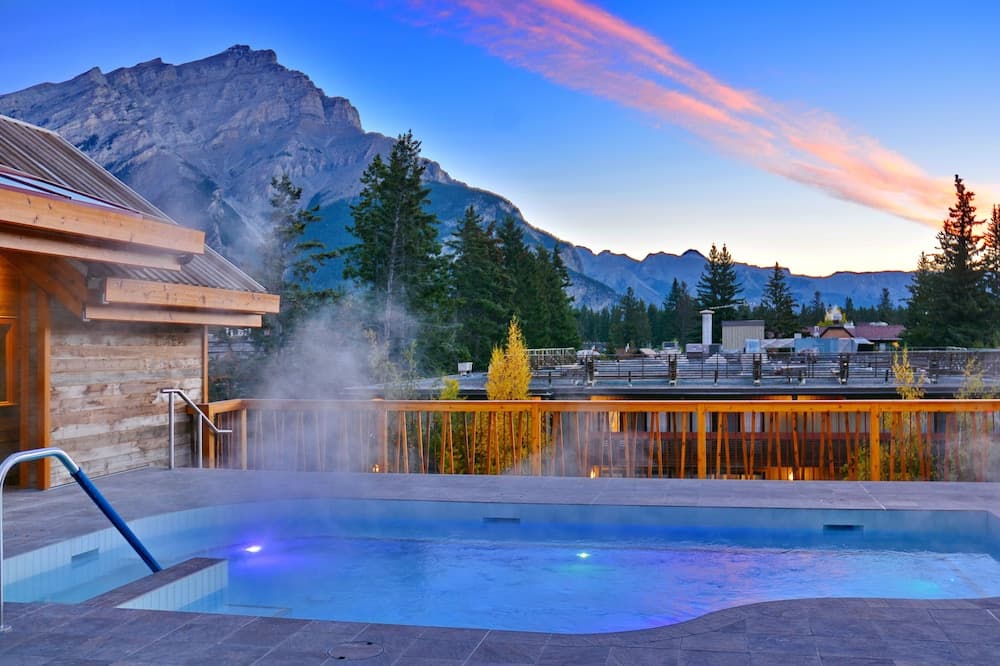 Rooftop pool
