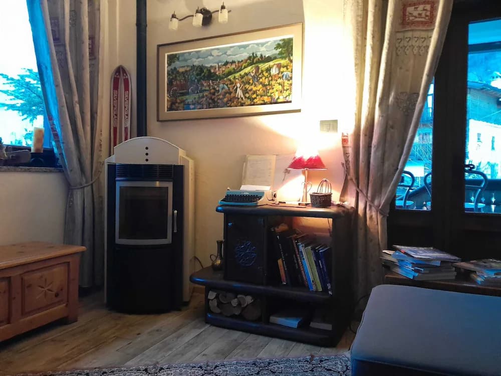 Children's play area - indoor