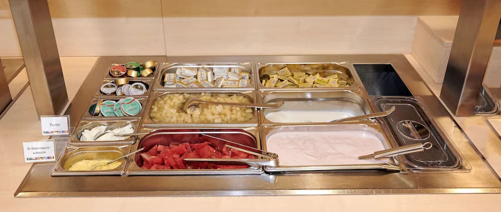 Breakfast buffet