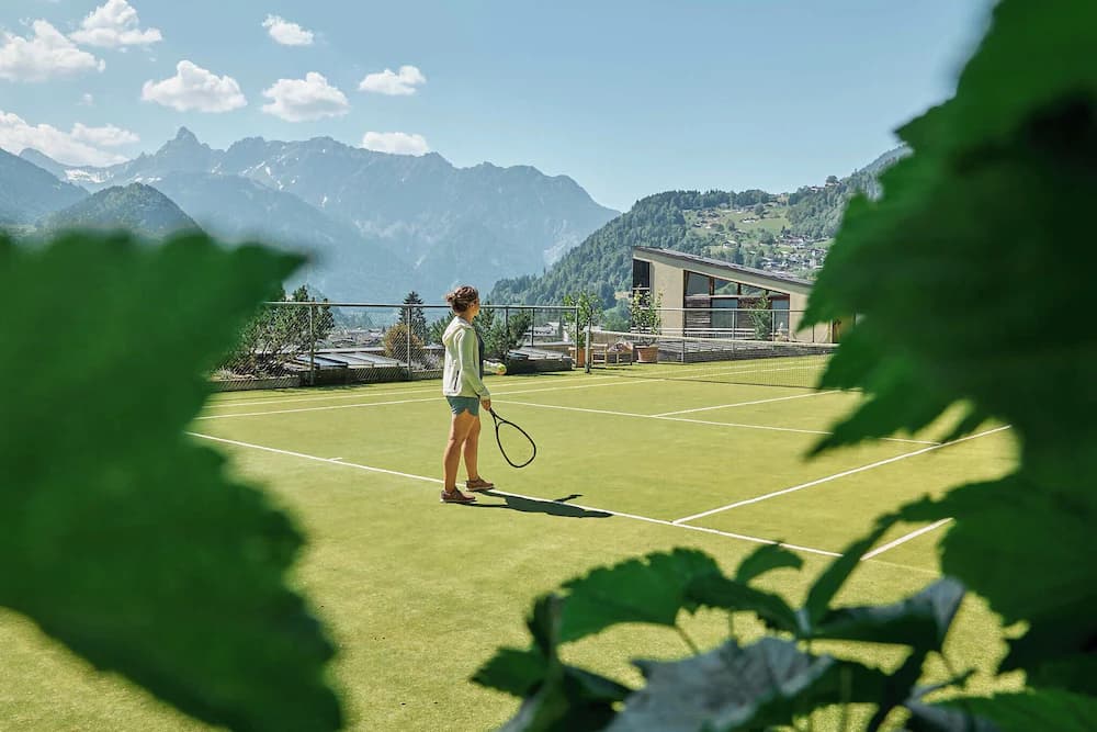 Tennis court
