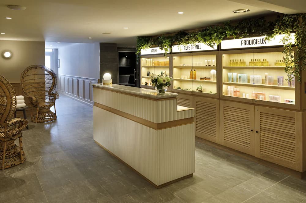 Spa reception