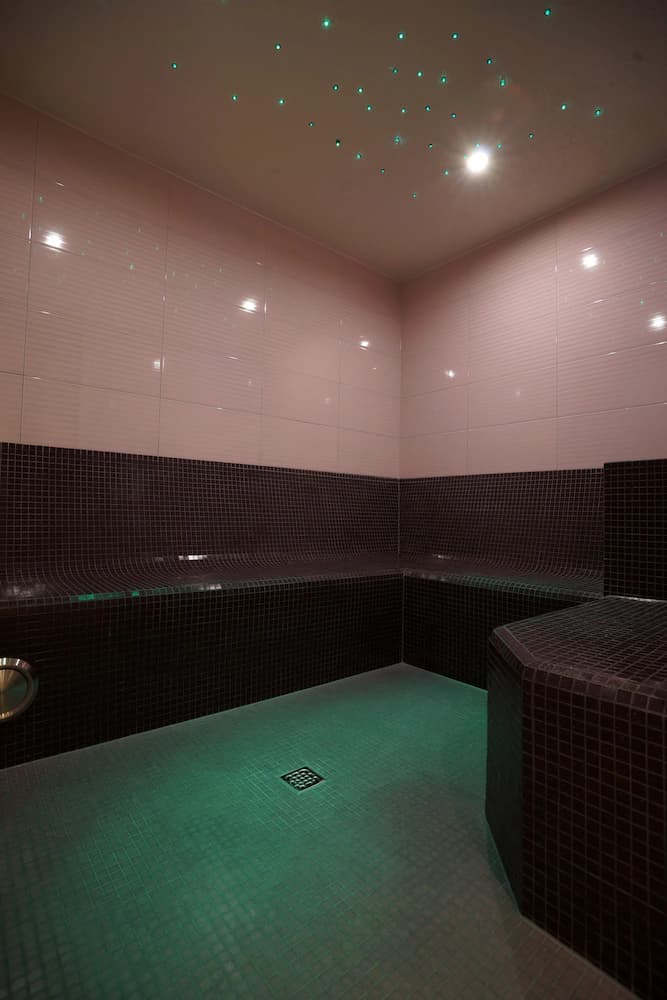 Steam room