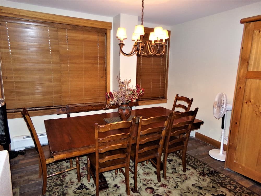 In-room dining