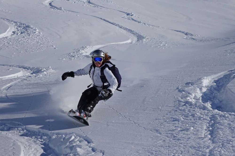 Snow and ski sports
