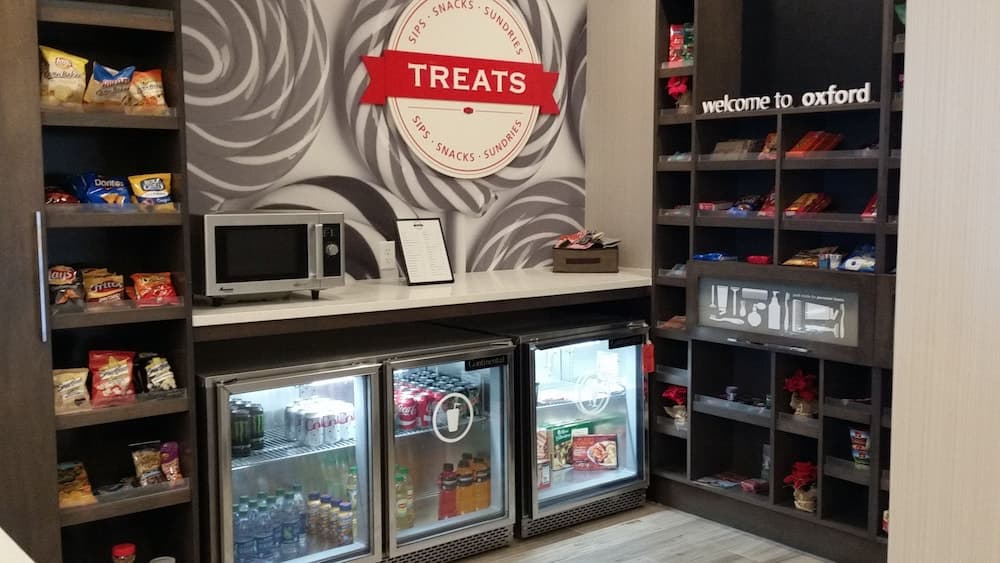 Snack bar