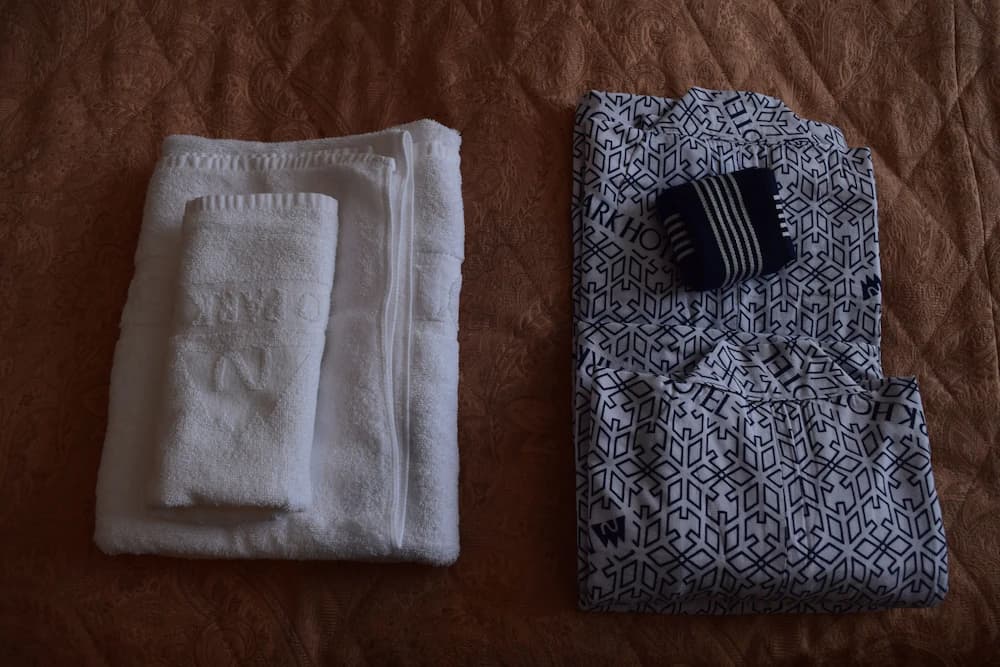Room amenity