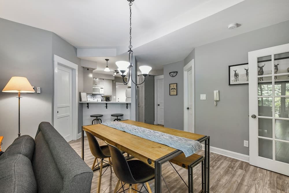 In-room dining