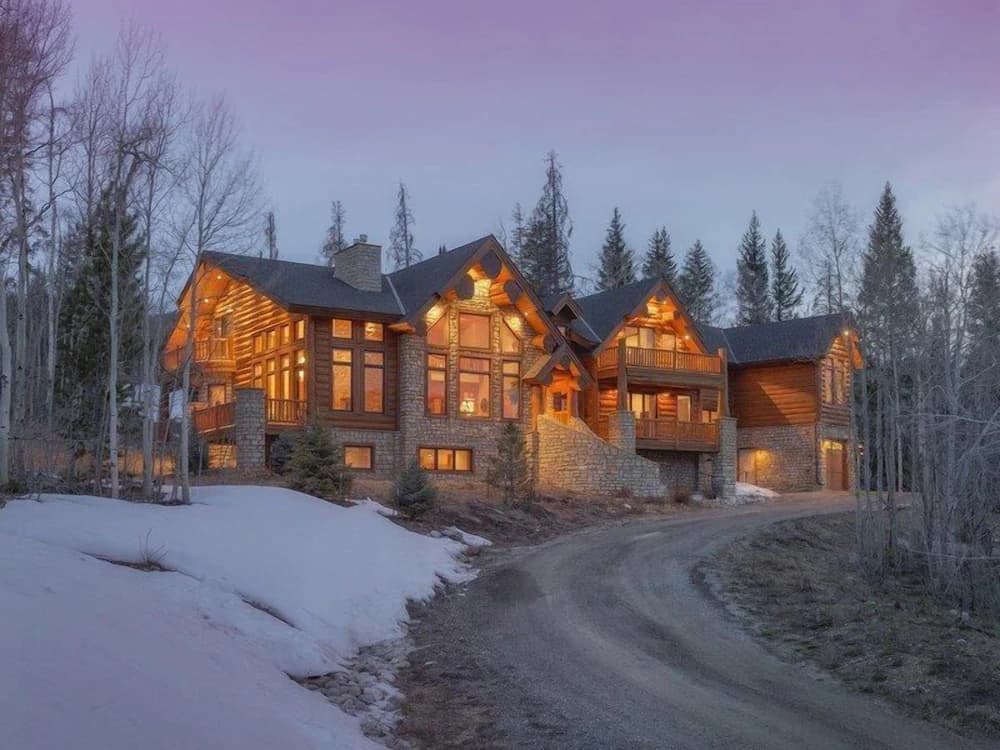 Front of property - evening/night