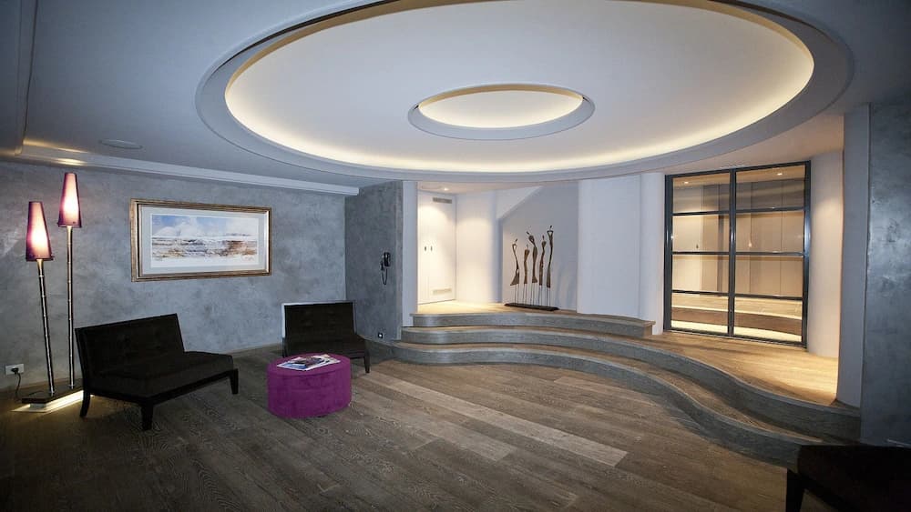 Spa reception
