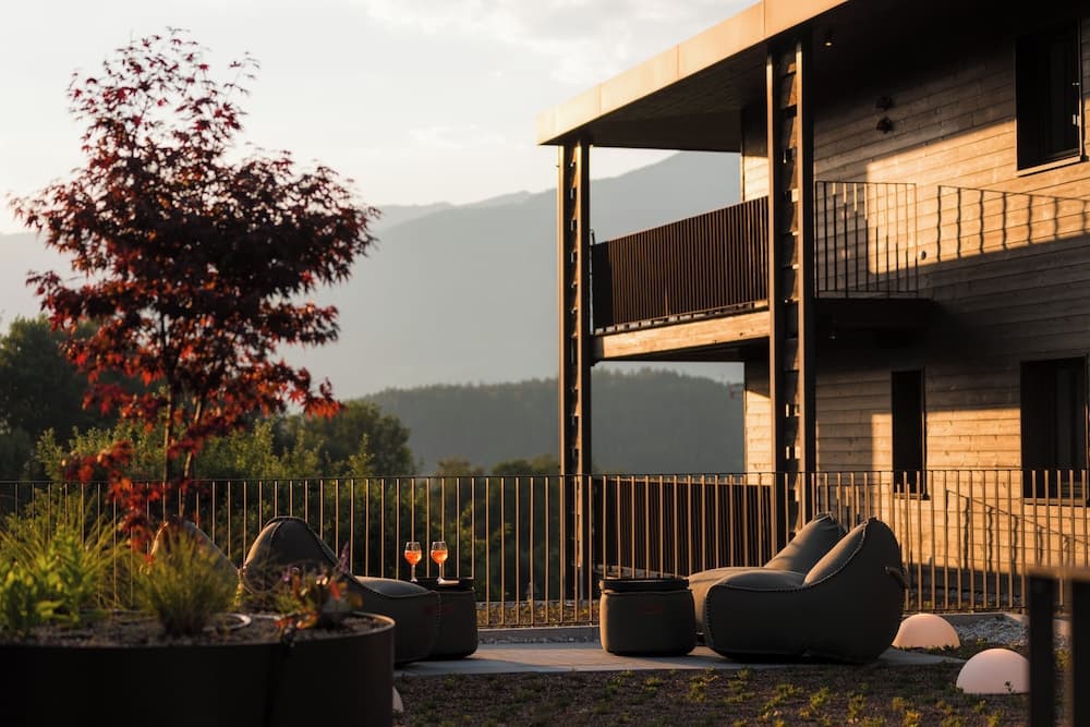 Sundeck