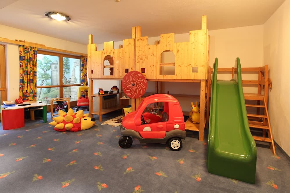 Children's play area - indoor