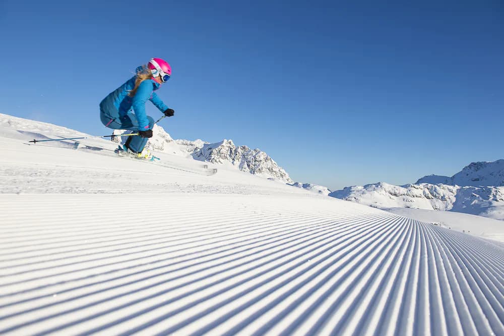 Snow and ski sports