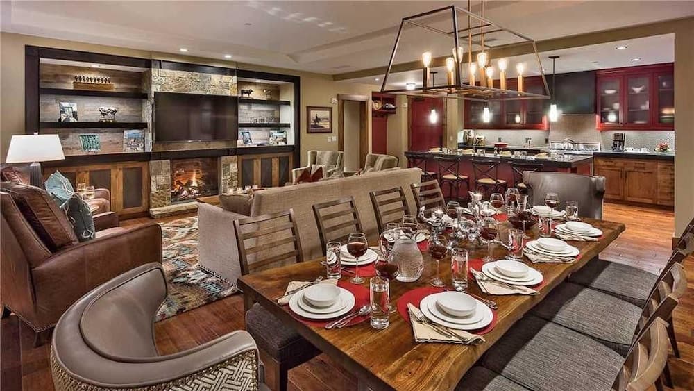 In-room dining