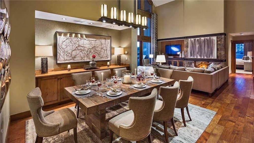 In-room dining