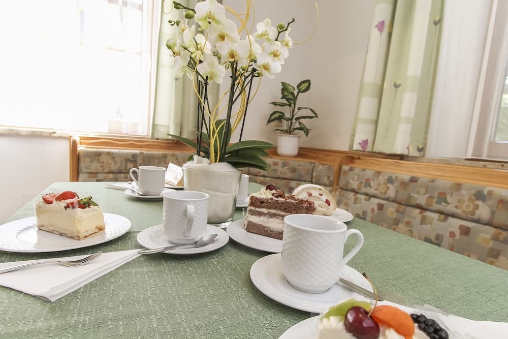 In-room dining