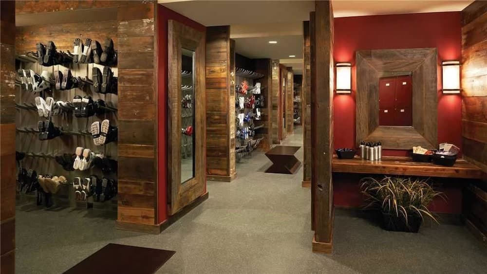 Gift shop