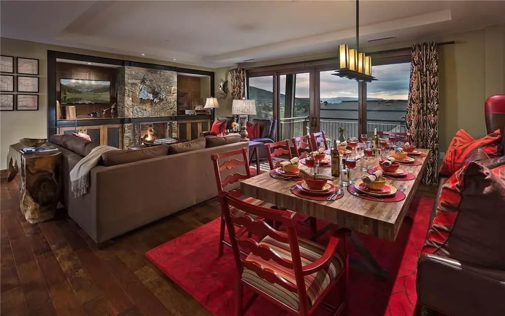 In-room dining