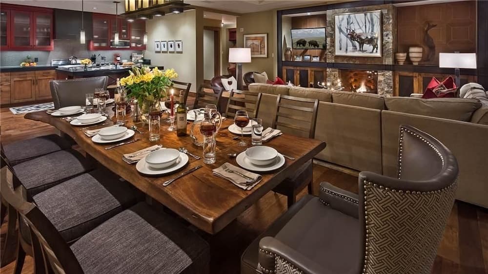 In-room dining