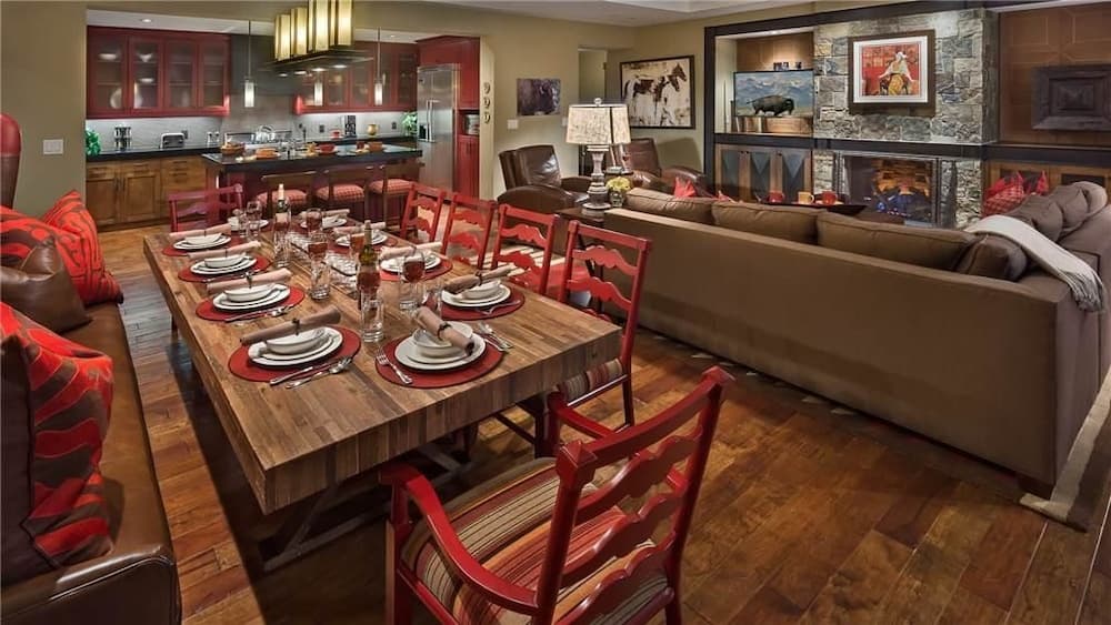 In-room dining