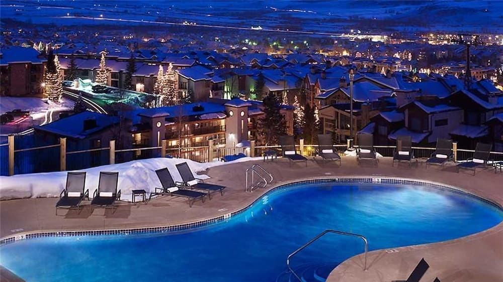Rooftop pool