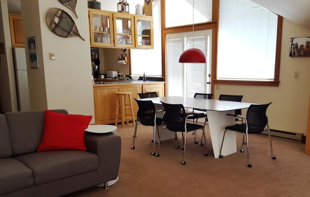 In-room dining