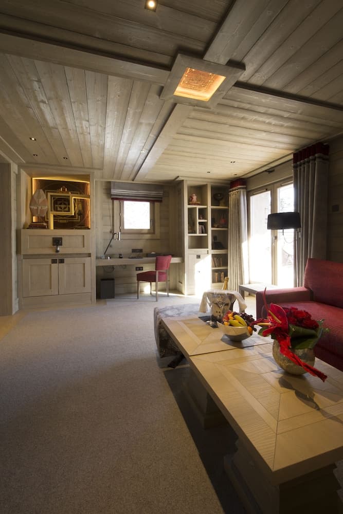 Executive lounge
