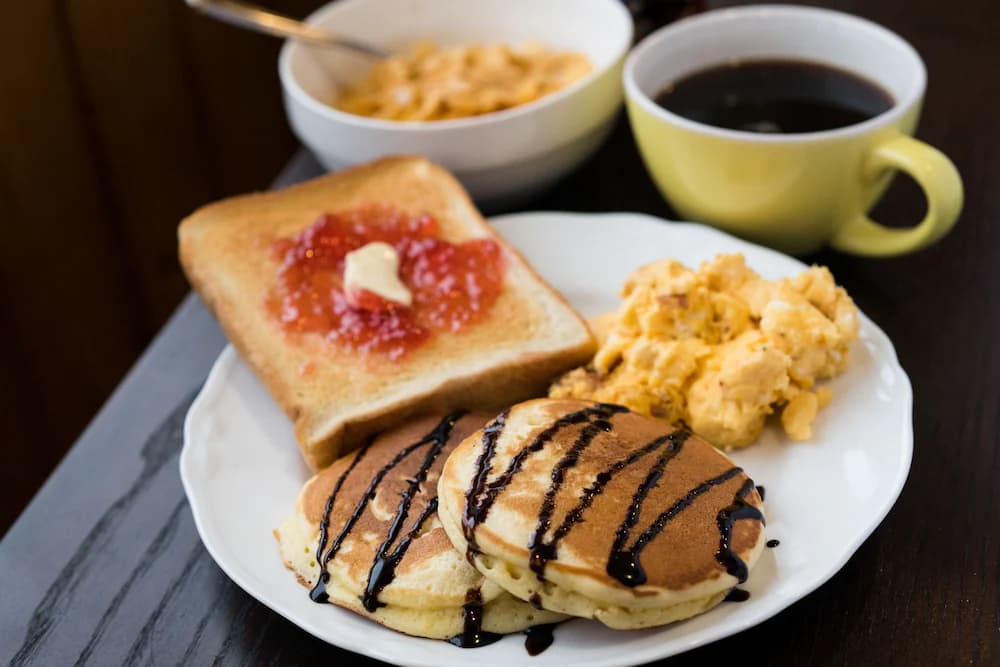 Breakfast meal
