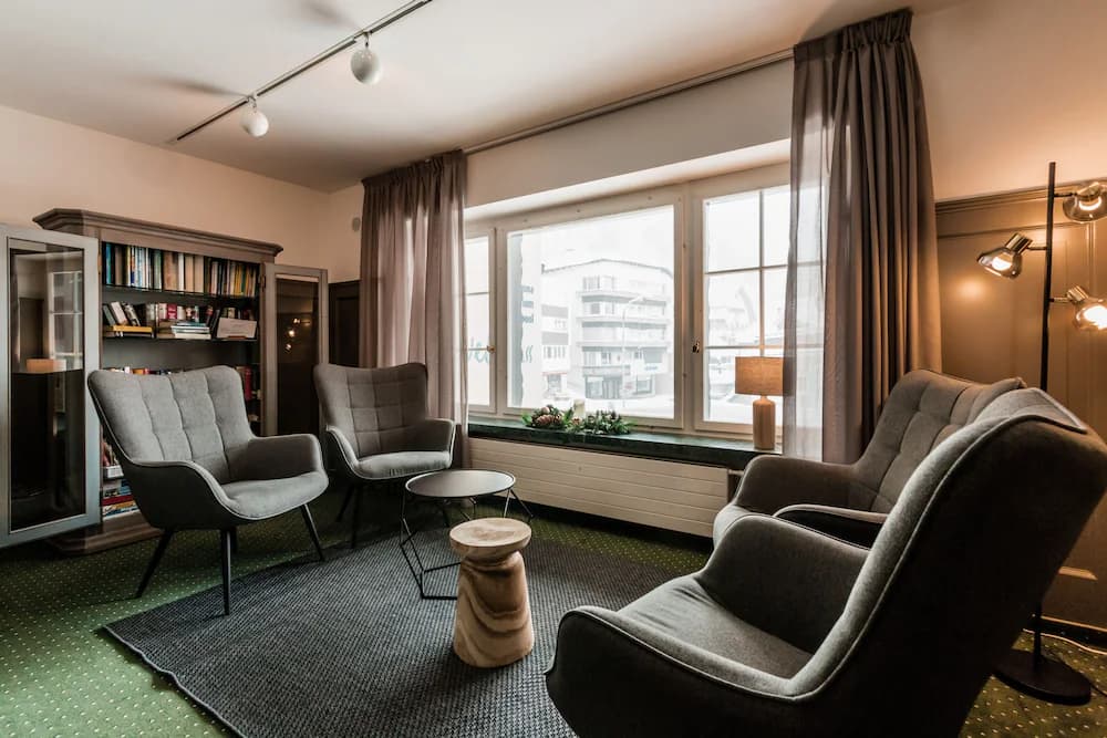Lobby sitting area