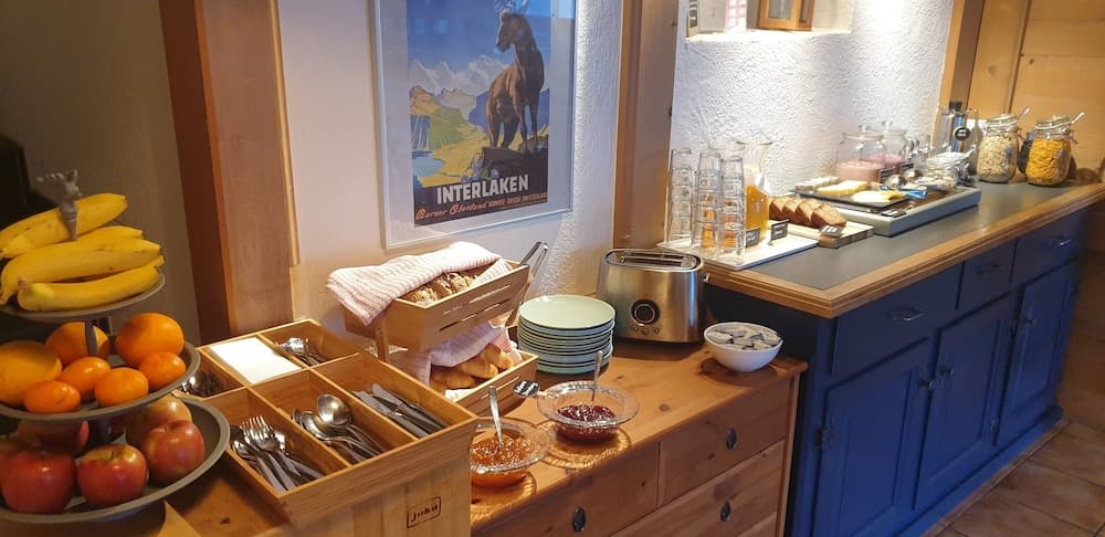 Breakfast buffet