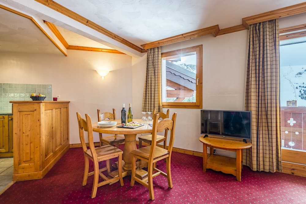 In-room dining