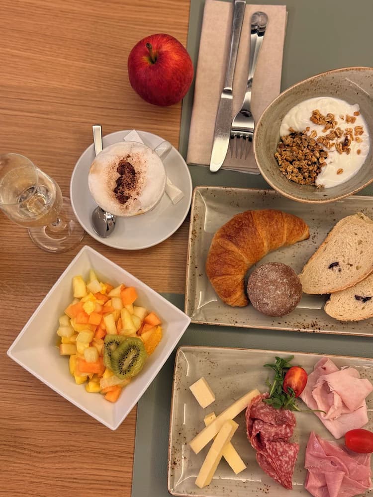 Breakfast meal