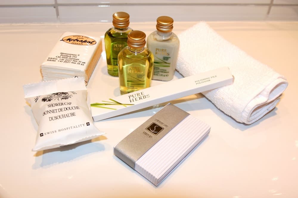 Bathroom amenities