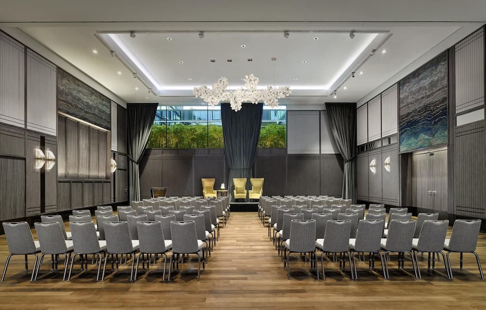 Meeting facility