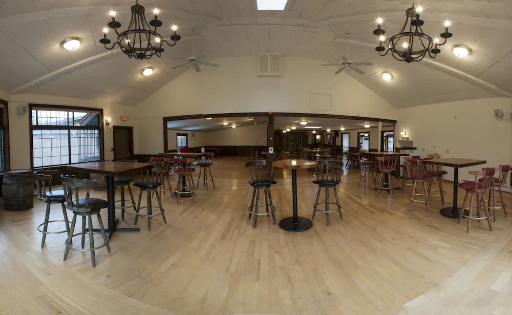 Banquet hall