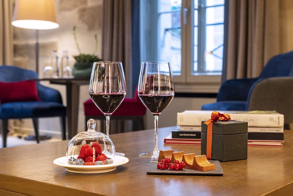 In-room dining