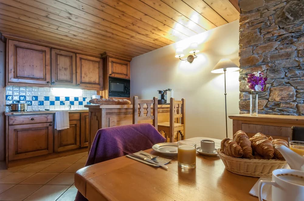 Private kitchenette