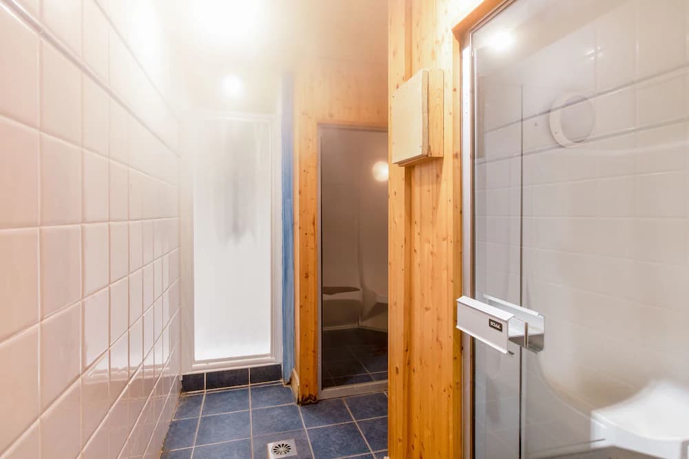 Steam room